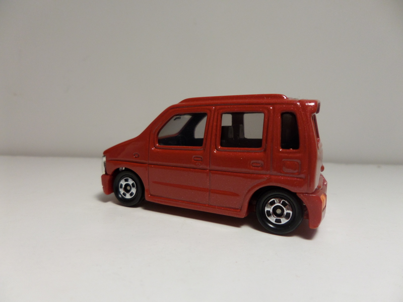 Illustration for article titled Rising Sunday - Suzuki Wagon R